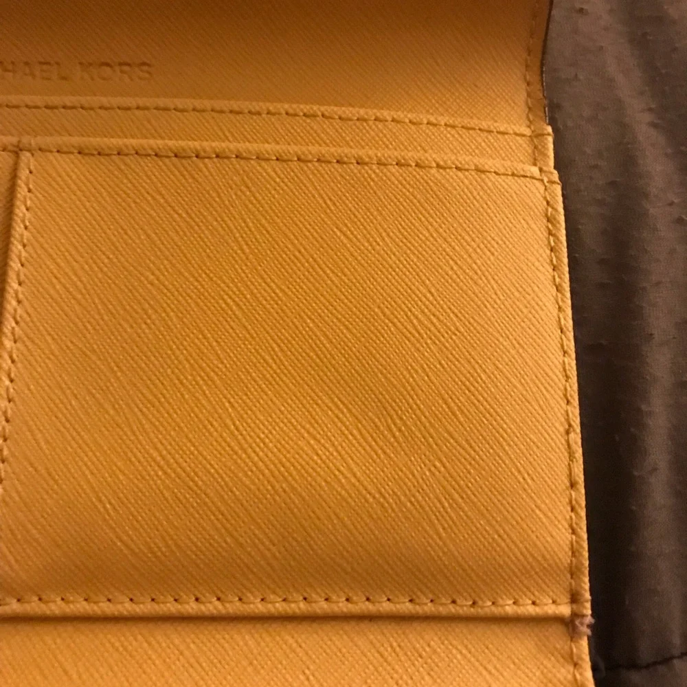 Michael Kors jet set Yellow trifold Saffiano Leather Wallet